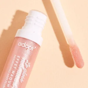 Flash Sale Adopt Glittery Lip Gloss With A Wow Effect!